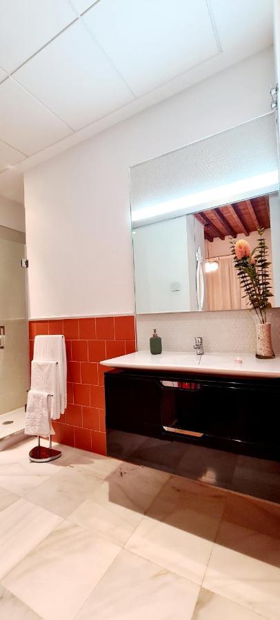 Apartamento Vina P. Malaga Centro Luaran gambar
