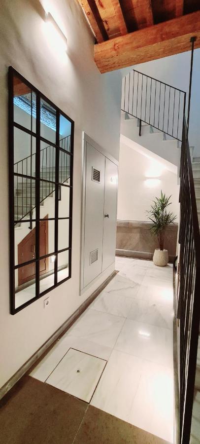 Apartamento Vina P. Malaga Centro Luaran gambar