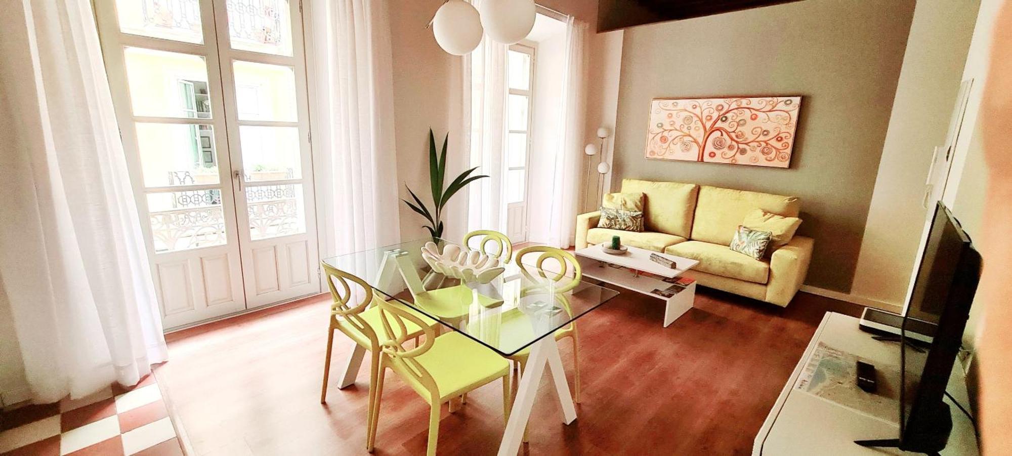 Apartamento Vina P. Malaga Centro Luaran gambar
